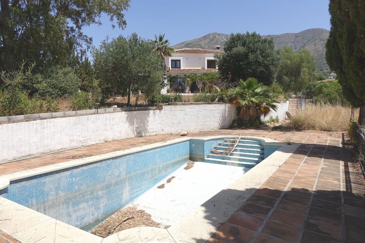 4 quarto Moradia para venda em Valtocado com piscina garagem - 1 850 000 € (Ref: 9534827)