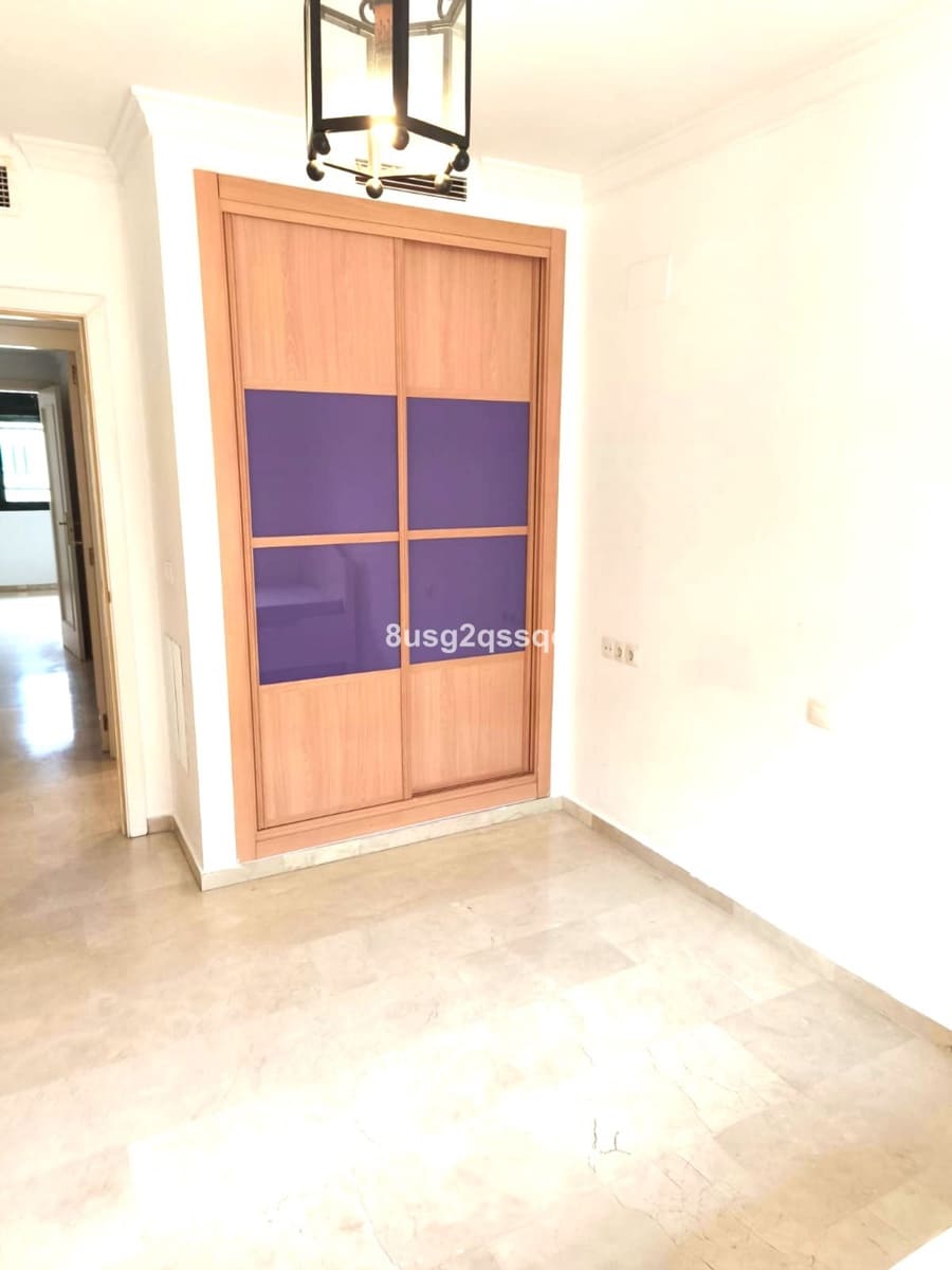 3 camera da letto Attico in vendita in Estepona con piscina garage - 465.000 € (Rif: 9534850)