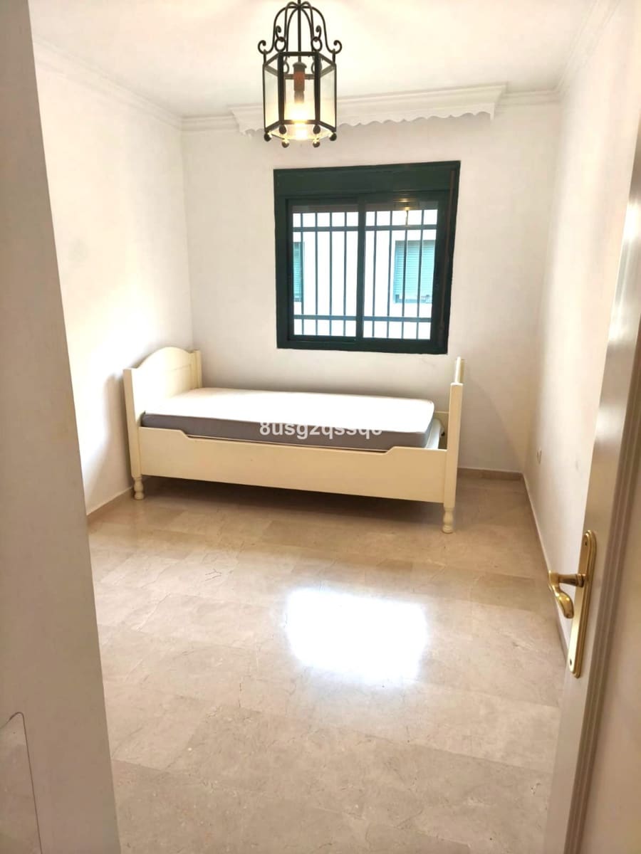 3 camera da letto Attico in vendita in Estepona con piscina garage - 465.000 € (Rif: 9534850)