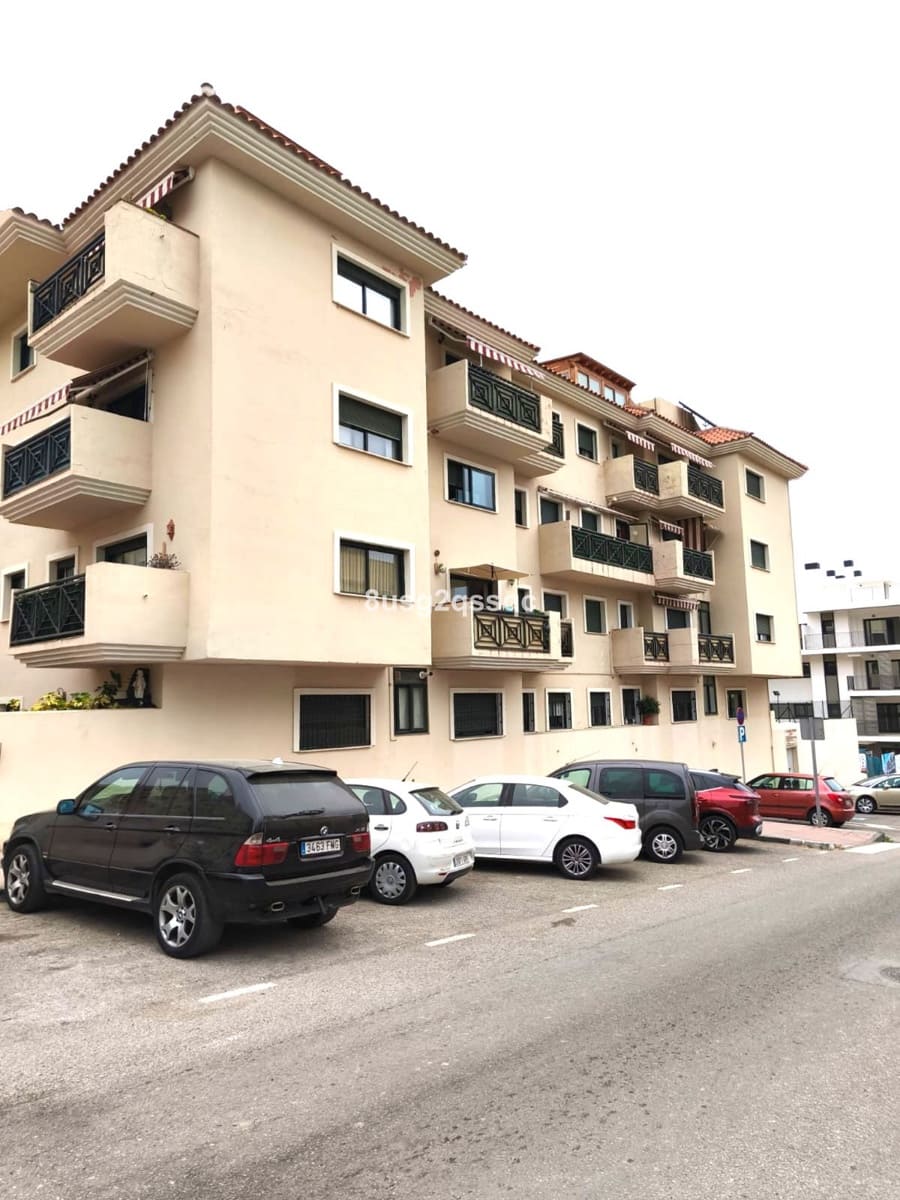 3 camera da letto Attico in vendita in Estepona con piscina garage - 465.000 € (Rif: 9534850)