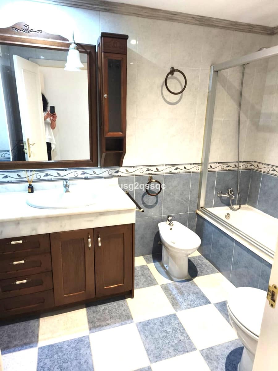 3 camera da letto Attico in vendita in Estepona con piscina garage - 465.000 € (Rif: 9534850)