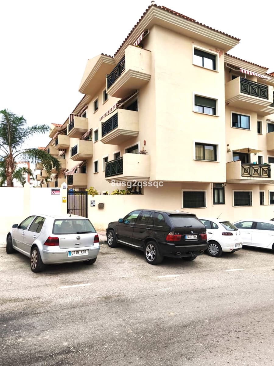 3 camera da letto Attico in vendita in Estepona con piscina garage - 465.000 € (Rif: 9534850)