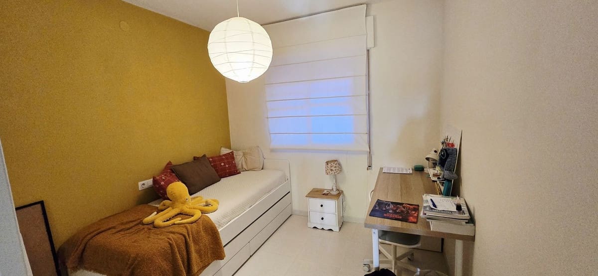 2 soveværelse Lejlighed til salg i Mijas Costa med swimmingpool - € 290.000 (Ref: 9534870)