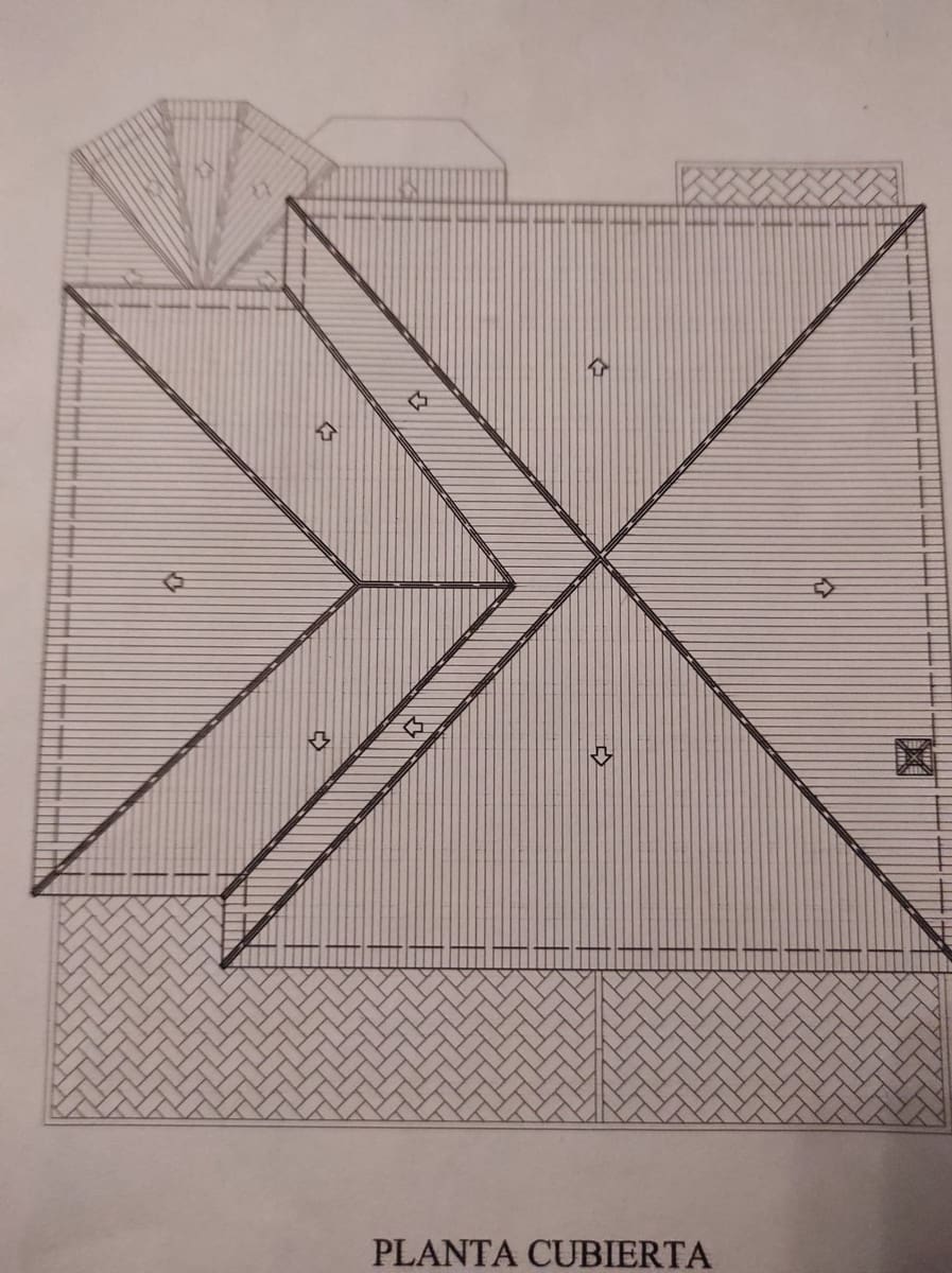 4 bedroom Villa for sale in La Sierrezuela with pool garage - € 995,000 (Ref: 9534895)