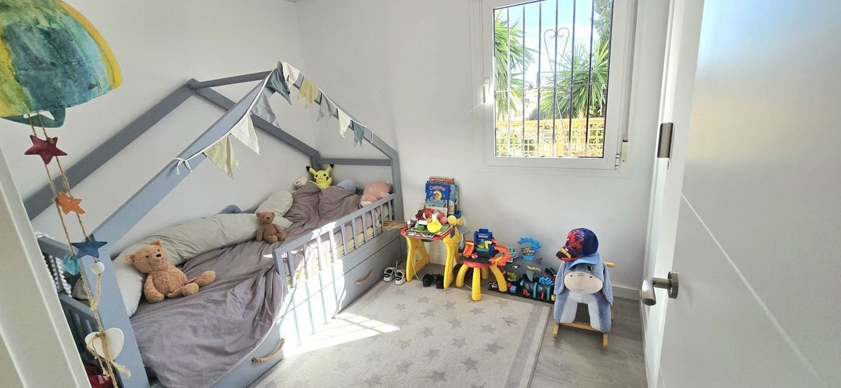 3 camera da letto Villa in vendita in Fuengirola con piscina garage - 1.200.000 € (Rif: 9534942)