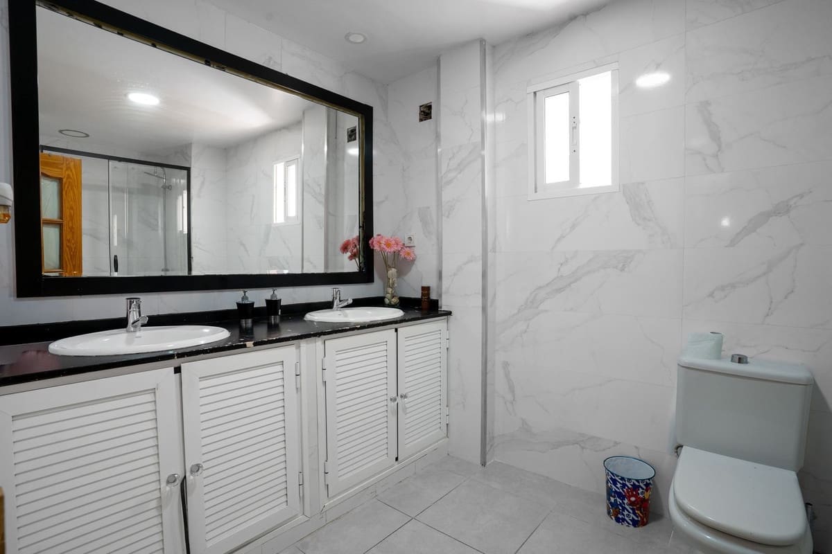 3 bedroom Apartment for sale in Mijas with pool - € 375,000 (Ref: 9534943)