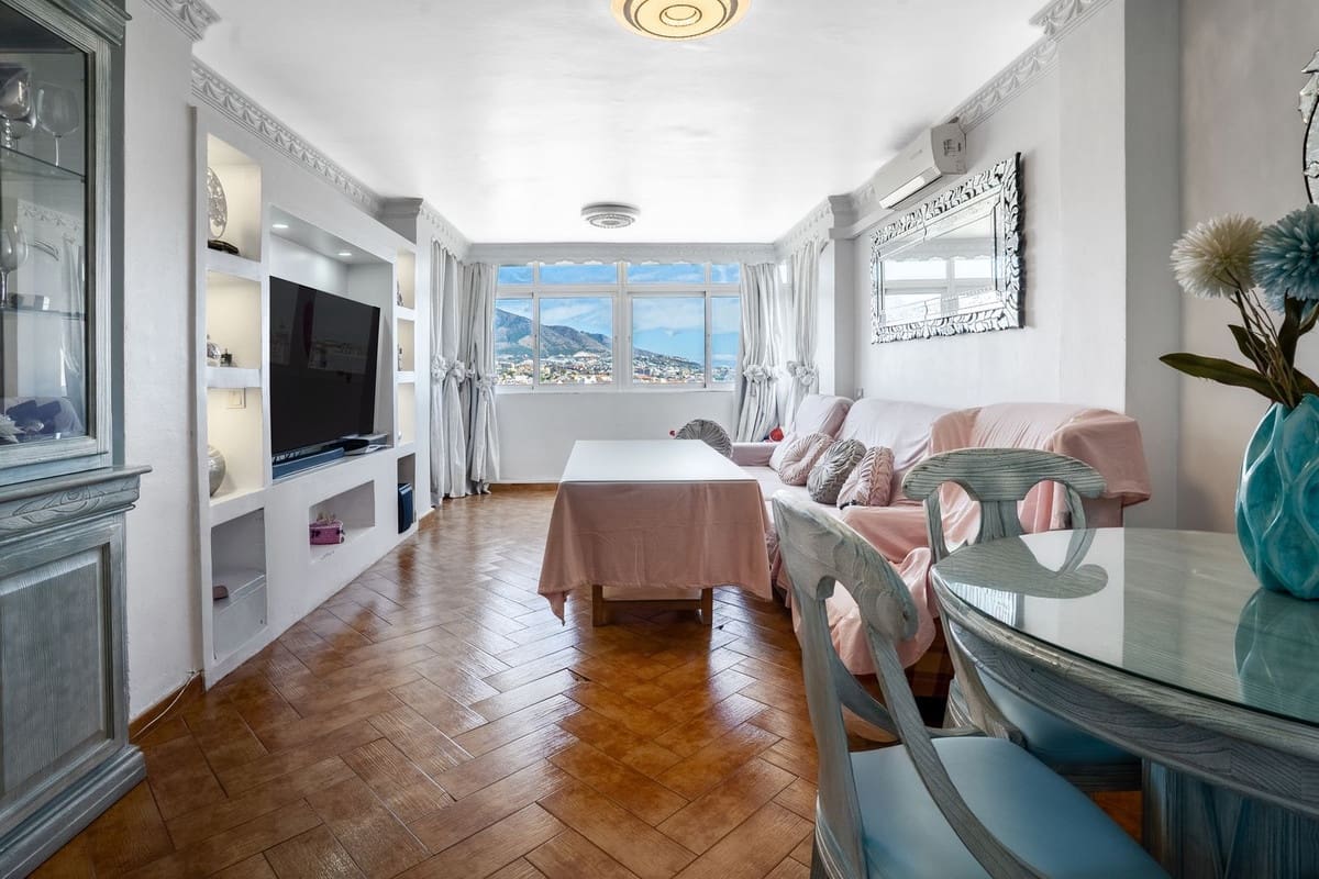 3 bedroom Apartment for sale in Mijas with pool - € 375,000 (Ref: 9534943)