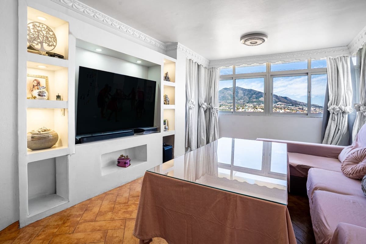 3 bedroom Apartment for sale in Mijas with pool - € 375,000 (Ref: 9534943)