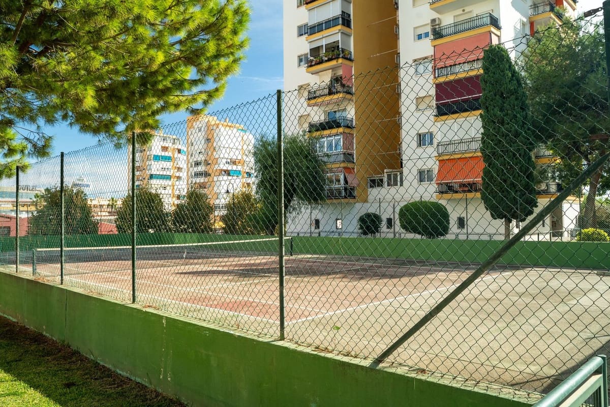 3 bedroom Apartment for sale in Mijas with pool - € 375,000 (Ref: 9534943)