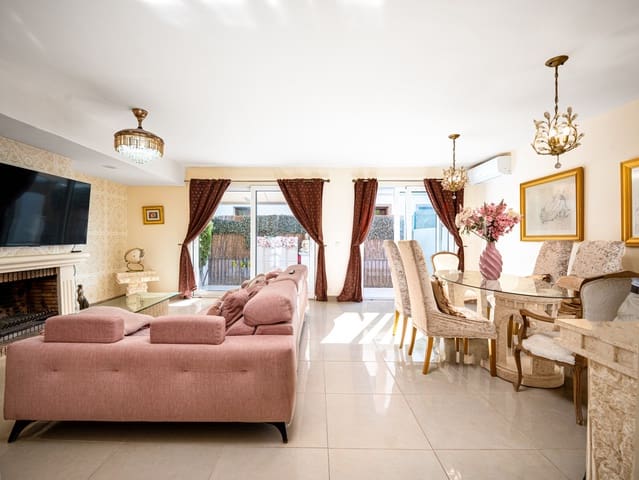 4 Zimmer Haus zu verkaufen in El Paraiso, Estepona mit Pool Garage - 649.000 € (Ref: 9535062)