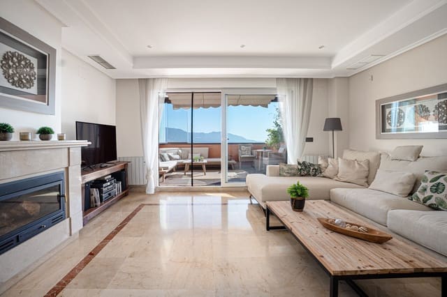 3 soveværelse Penthouse til salg i Marbella med swimmingpool garage - € 699.000 (Ref: 9535068)