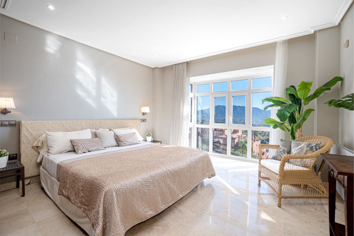 3 soveværelse Penthouse til salg i Marbella med swimmingpool garage - € 699.000 (Ref: 9535068)