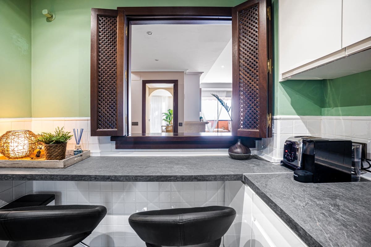 3 soveværelse Penthouse til salg i Marbella med swimmingpool garage - € 699.000 (Ref: 9535068)