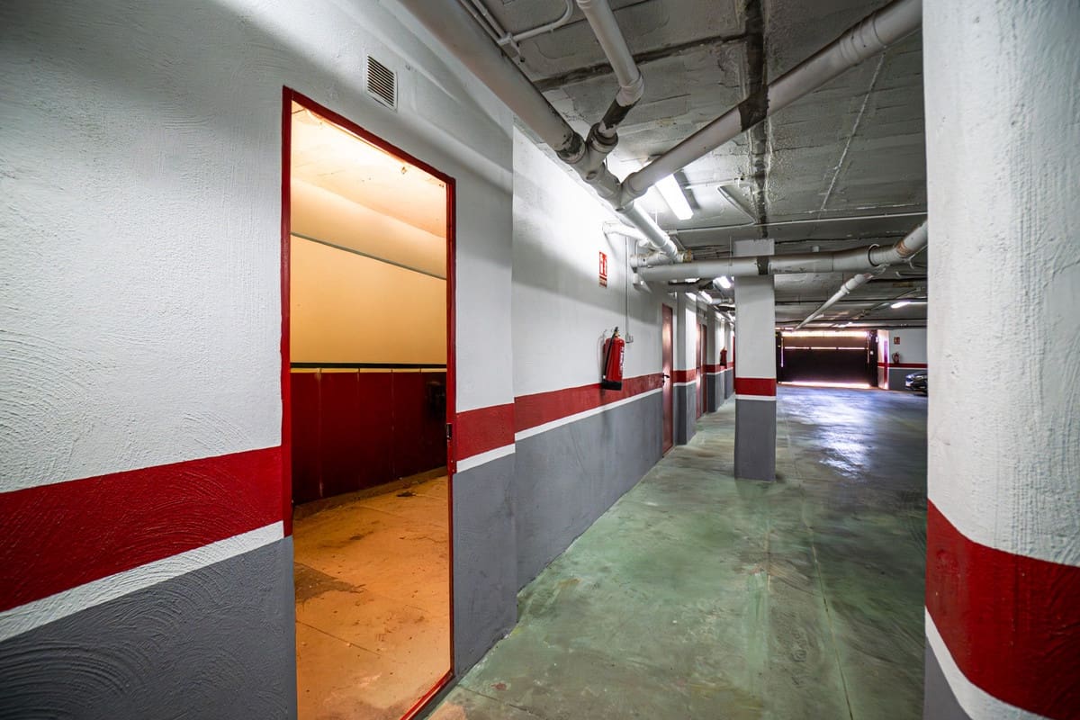 3 soveværelse Penthouse til salg i Marbella med swimmingpool garage - € 699.000 (Ref: 9535068)