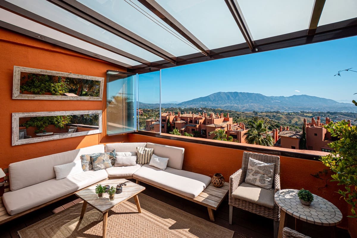 3 soveværelse Penthouse til salg i Marbella med swimmingpool garage - € 699.000 (Ref: 9535068)