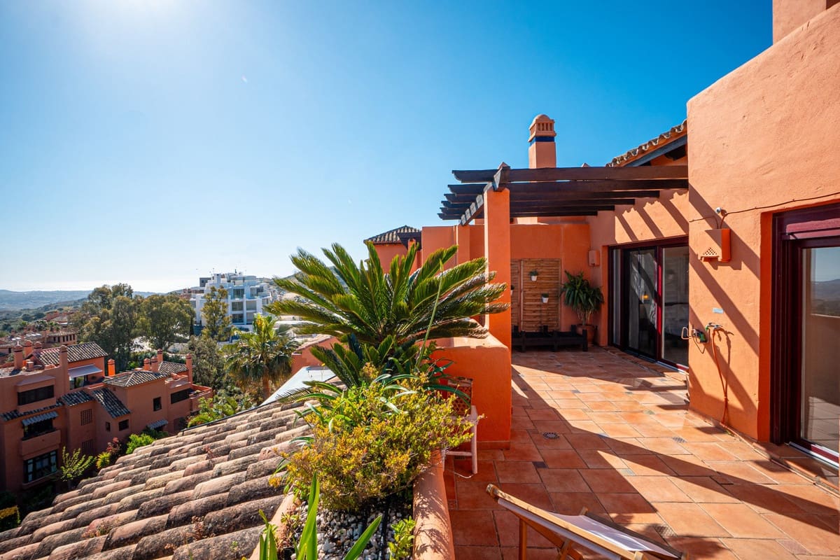 3 soveværelse Penthouse til salg i Marbella med swimmingpool garage - € 699.000 (Ref: 9535068)