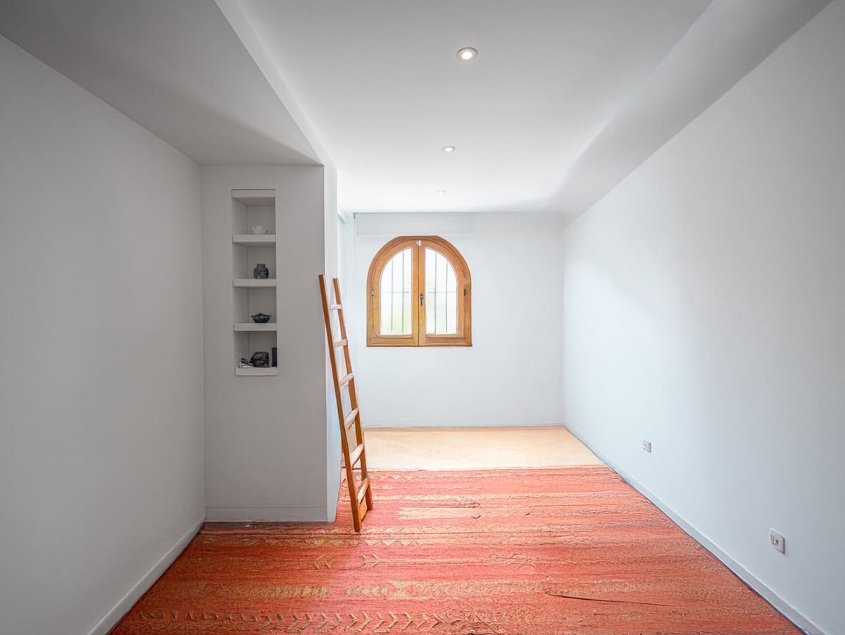 3 soverom Leilighet til salgs i Nueva Andalucia med svømmebasseng garasje - € 795 000 (Ref: 9535072)