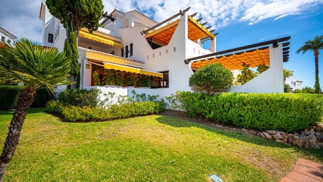 3 soverom Leilighet til salgs i Nueva Andalucia, Marbella med svømmebasseng garasje - € 795 000 (Ref: 9535072)