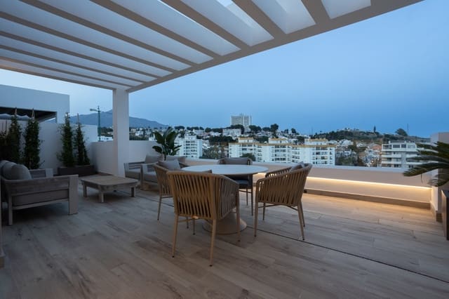 2 soverom Leilighet til salgs i Nueva Andalucia, Marbella med svømmebasseng garasje - € 890 000 (Ref: 9535092)