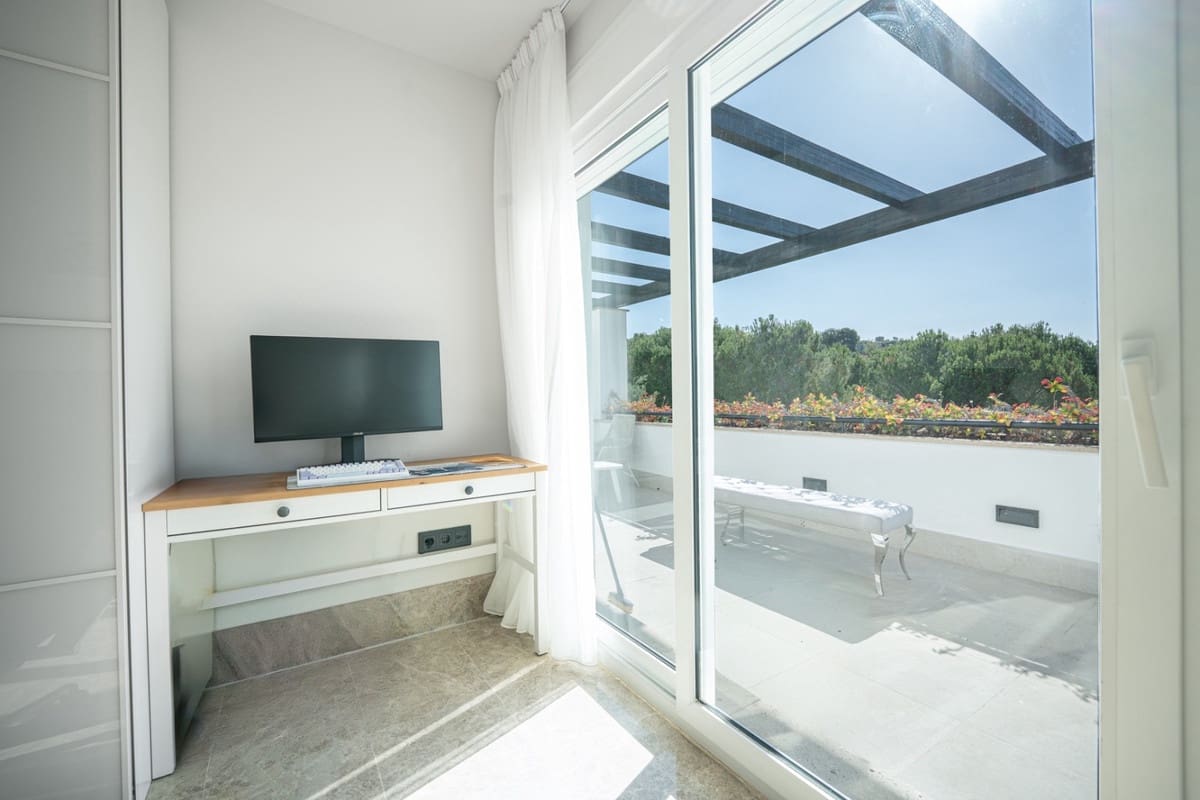 3 slaapkamer Huis te koop in Marbella met zwembad garage - € 895.000 (Ref: 9535096)