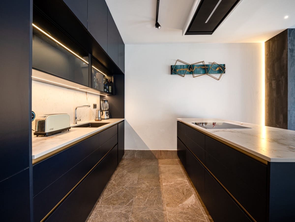 3 slaapkamer Huis te koop in Marbella met zwembad garage - € 895.000 (Ref: 9535096)