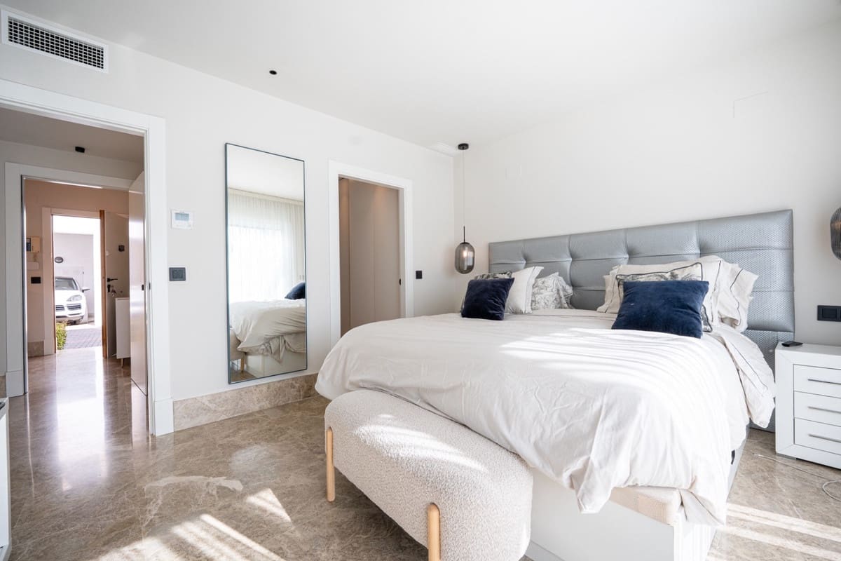 3 slaapkamer Huis te koop in Marbella met zwembad garage - € 895.000 (Ref: 9535096)