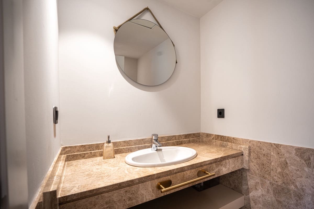 3 slaapkamer Huis te koop in Marbella met zwembad garage - € 895.000 (Ref: 9535096)