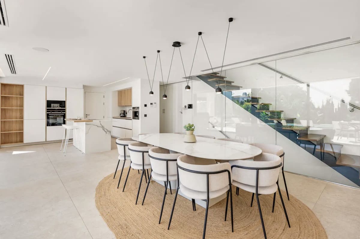 4 soverom Villa til salgs i Artola med svømmebasseng garasje - € 1 895 000 (Ref: 9535103)