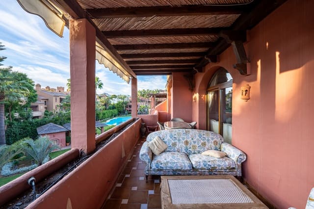 5 quarto Penthouse para venda em Guadalmina Baja, Marbella com piscina garagem - 2 295 000 € (Ref: 9535105)