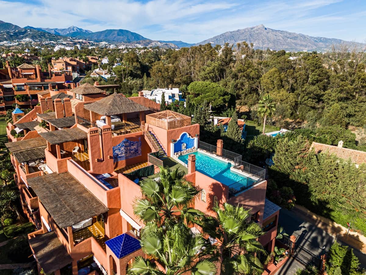 5 quarto Penthouse para venda em Guadalmina com piscina garagem - 2 295 000 € (Ref: 9535105)