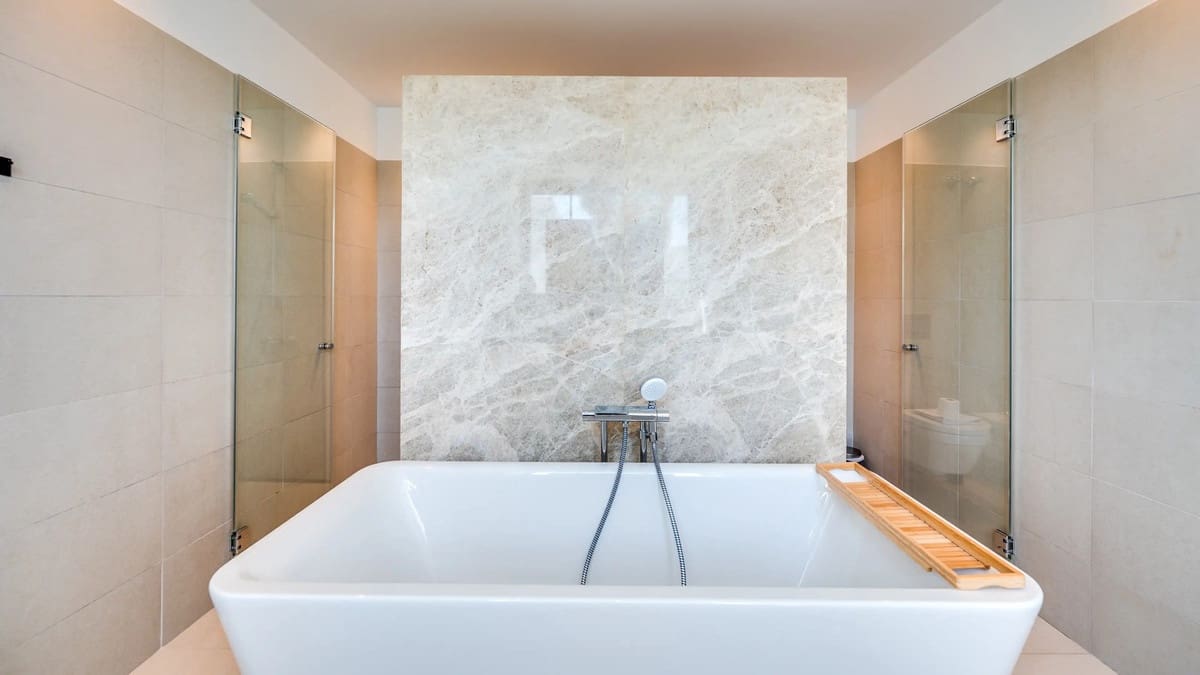 5 quarto Moradia para venda em Benahavis com piscina garagem - 2 595 000 € (Ref: 9535106)