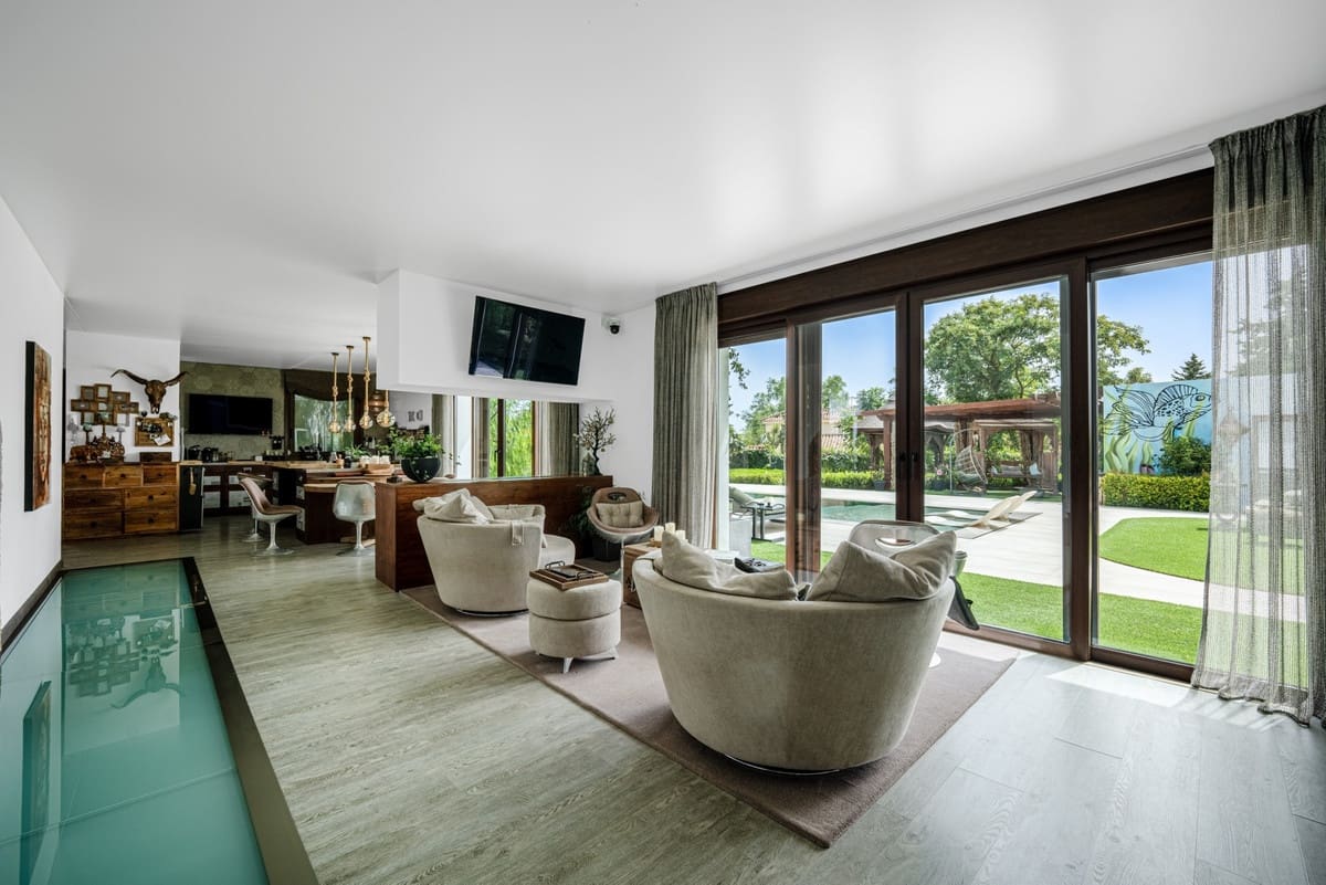 5 soverom Villa til salgs i Benahavis med svømmebasseng - € 3 950 000 (Ref: 9535110)