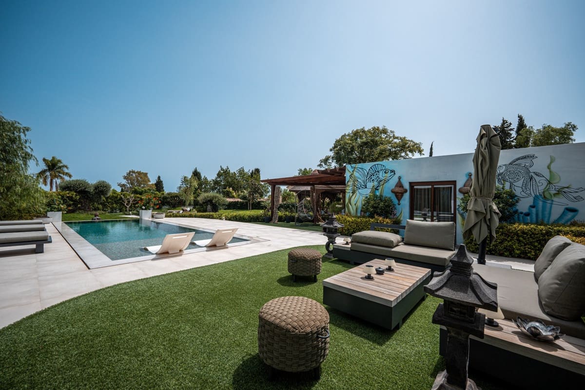 5 soverom Villa til salgs i Benahavis med svømmebasseng - € 3 950 000 (Ref: 9535110)