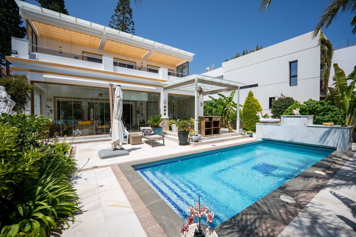 4 chambre Villa/Maison à vendre à Marbella avec piscine garage - 6 995 000 € (Ref: 9535115)