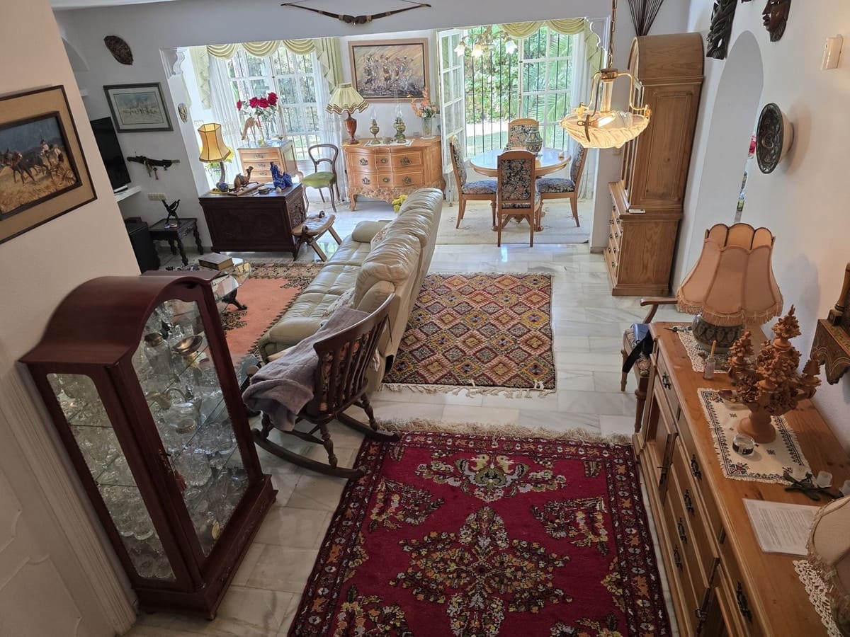 4 camera da letto Villa in vendita in Calahonda con piscina garage - 890.000 € (Rif: 9535116)