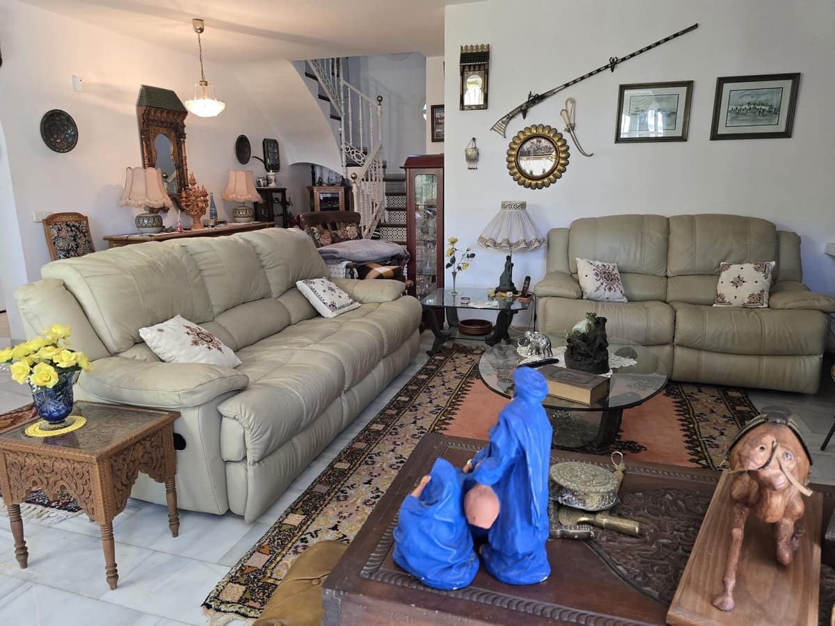 4 camera da letto Villa in vendita in Calahonda con piscina garage - 890.000 € (Rif: 9535116)