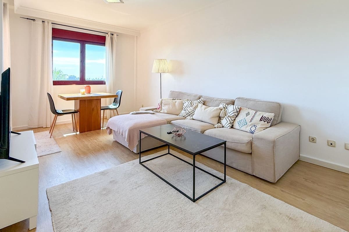 1 camera da letto Appartamento in vendita in New Golden Mile con piscina garage - 275.000 € (Rif: 9536933)