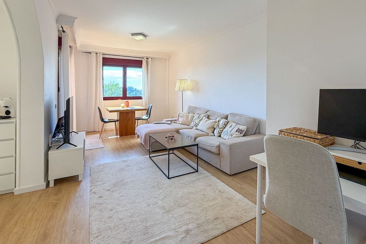 1 camera da letto Appartamento in vendita in New Golden Mile con piscina garage - 275.000 € (Rif: 9536933)