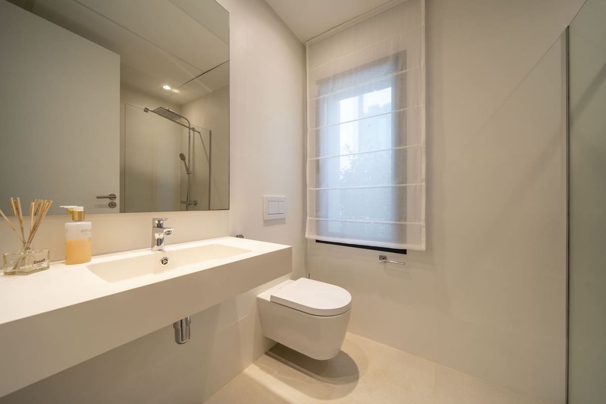 4 soverom Kjedet enebolig til salgs i Marbella med svømmebasseng garasje - € 2 450 000 (Ref: 9536949)