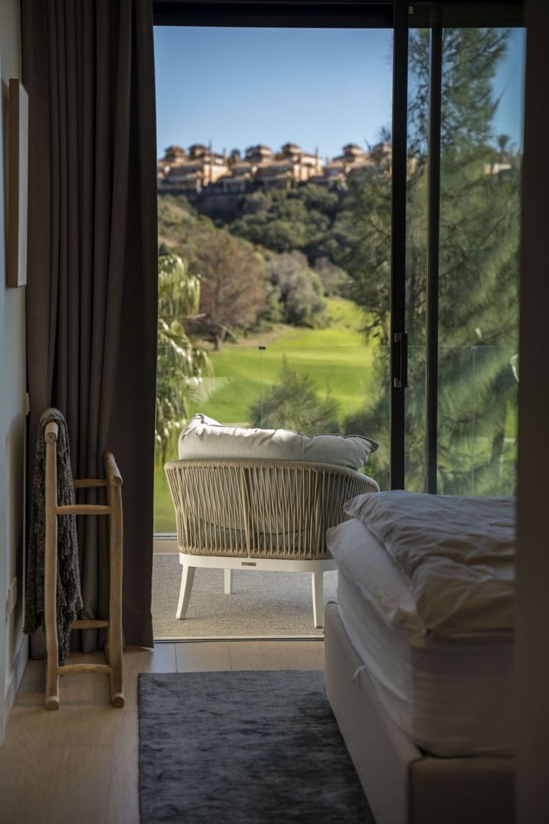 4 soverom Kjedet enebolig til salgs i Marbella med svømmebasseng garasje - € 2 450 000 (Ref: 9536949)