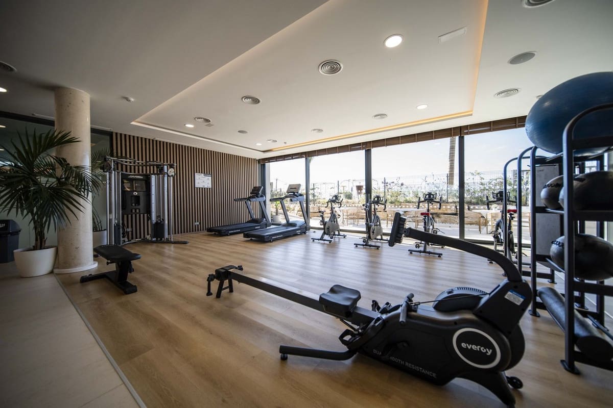 4 soverom Kjedet enebolig til salgs i Marbella med svømmebasseng garasje - € 2 450 000 (Ref: 9536949)