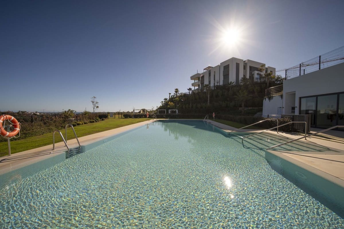 4 soverom Kjedet enebolig til salgs i Marbella med svømmebasseng garasje - € 2 450 000 (Ref: 9536949)