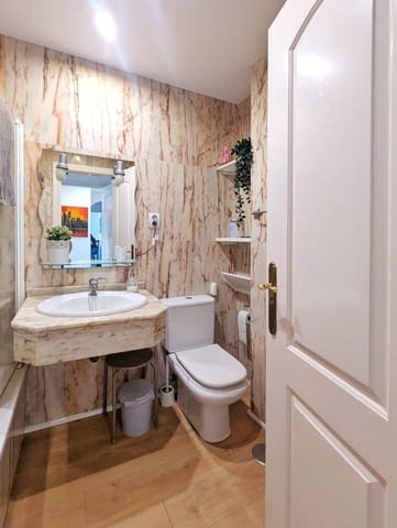 2 soverom Leilighet til salgs i Torrequebrada, Benalmádena med svømmebasseng garasje - € 350 000 (Ref: 9536972)