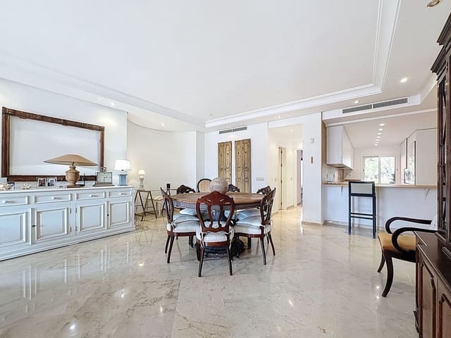 2 Zimmer Apartment zu verkaufen in Costalita, Estepona mit Pool Garage - 1.183.000 € (Ref: 9536975)