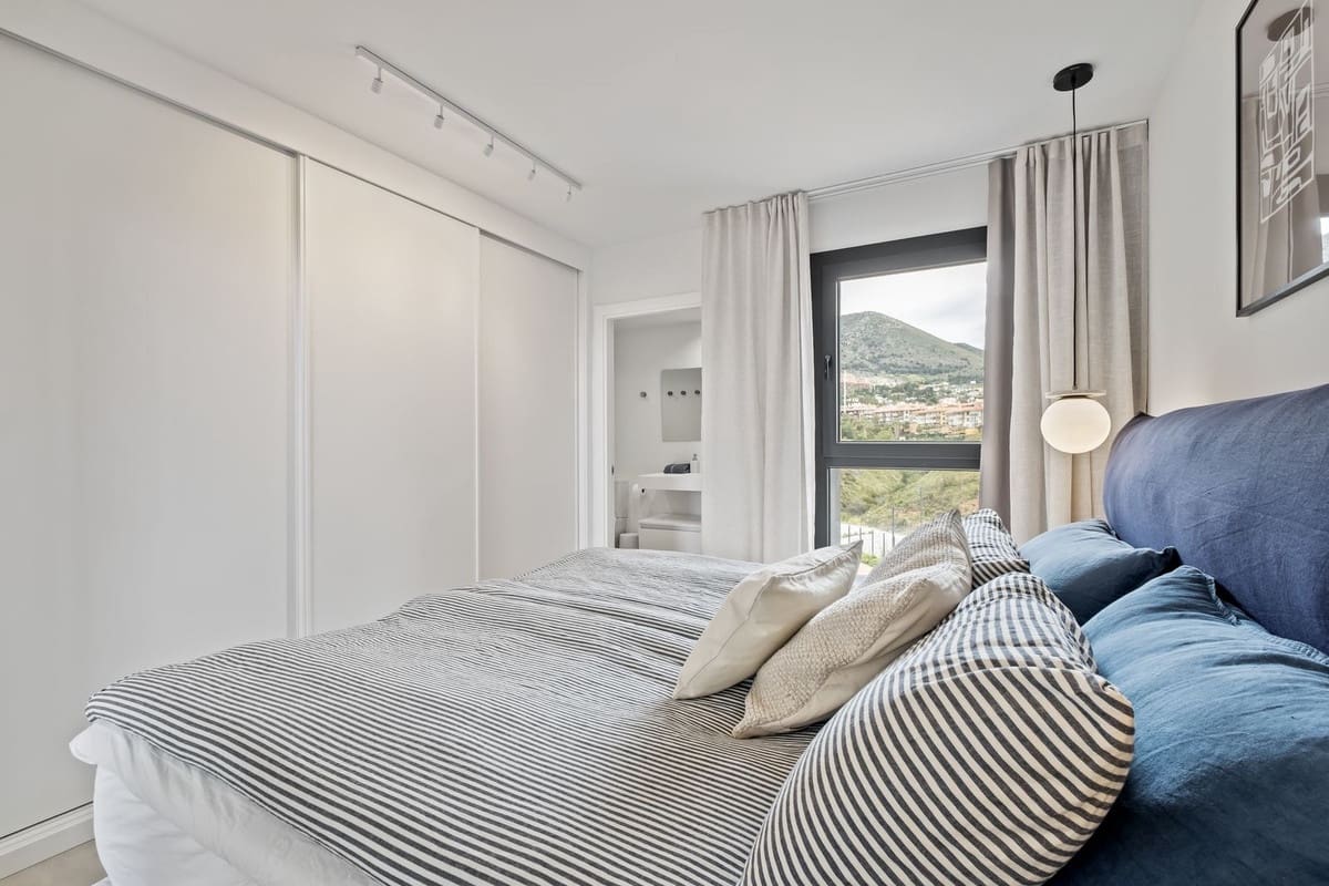 2 soveværelse Lejlighed til salg i Fuengirola med swimmingpool garage - € 479.000 (Ref: 9536981)