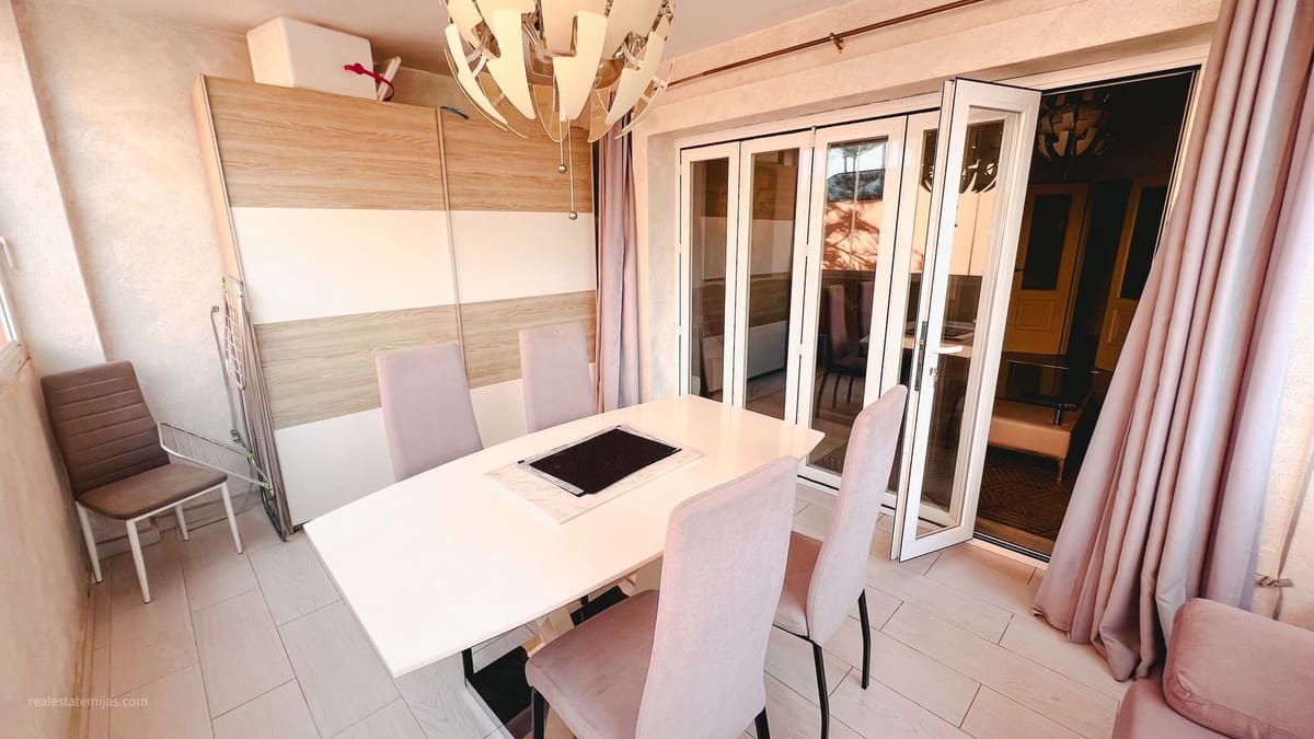 3 sypialnia Apartament na sprzedaż w Mijas z basenem garażem - 369 950 € (Ref: 9536996)