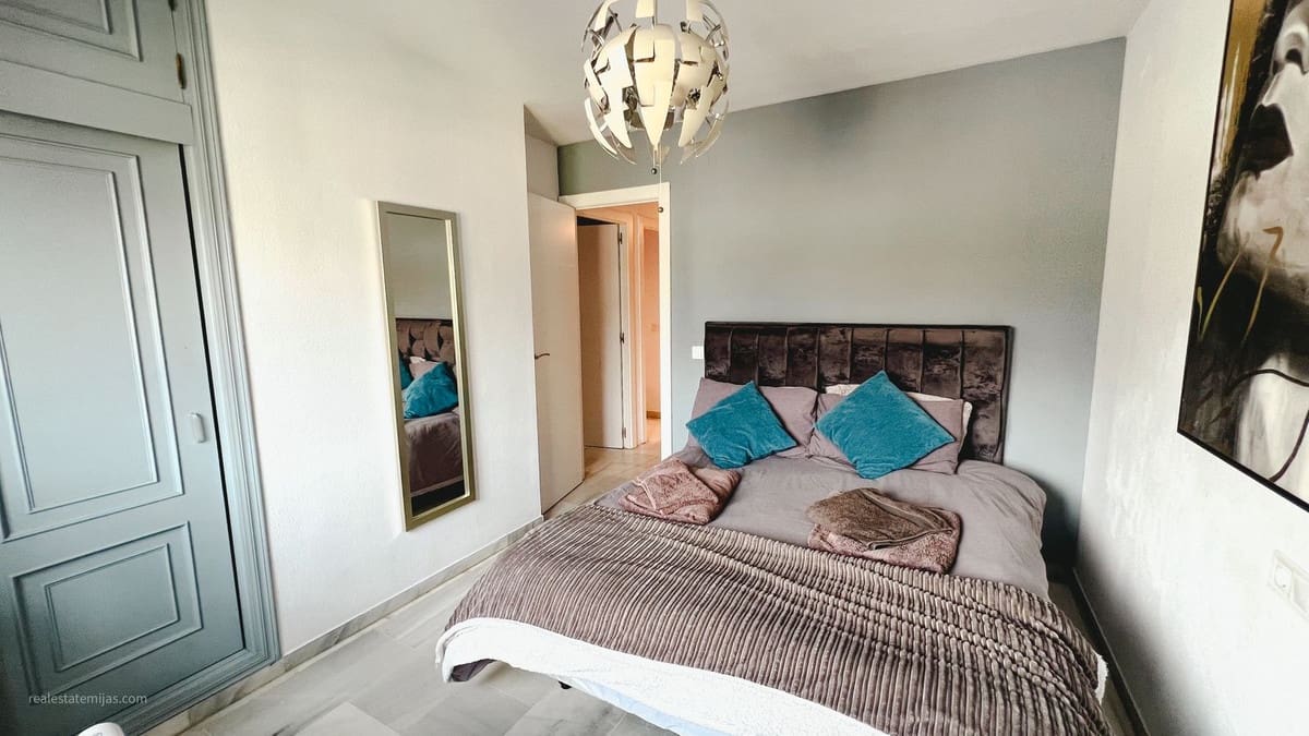 3 sypialnia Apartament na sprzedaż w Mijas z basenem garażem - 369 950 € (Ref: 9536996)