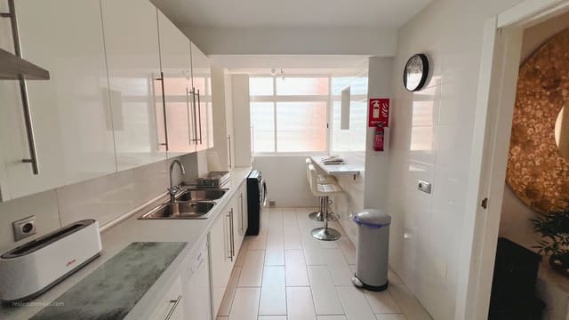 3 sypialnia Apartament na sprzedaż w Mijas z basenem garażem - 369 950 € (Ref: 9536996)