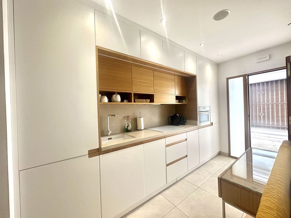 2 sypialnia Dom na sprzedaż w Marbella z basenem garażem - 590 000 € (Ref: 9537015)