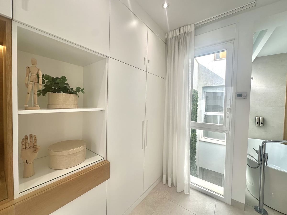 2 sypialnia Dom na sprzedaż w Marbella z basenem garażem - 590 000 € (Ref: 9537015)